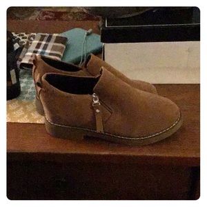 Brown suede booties with zipper